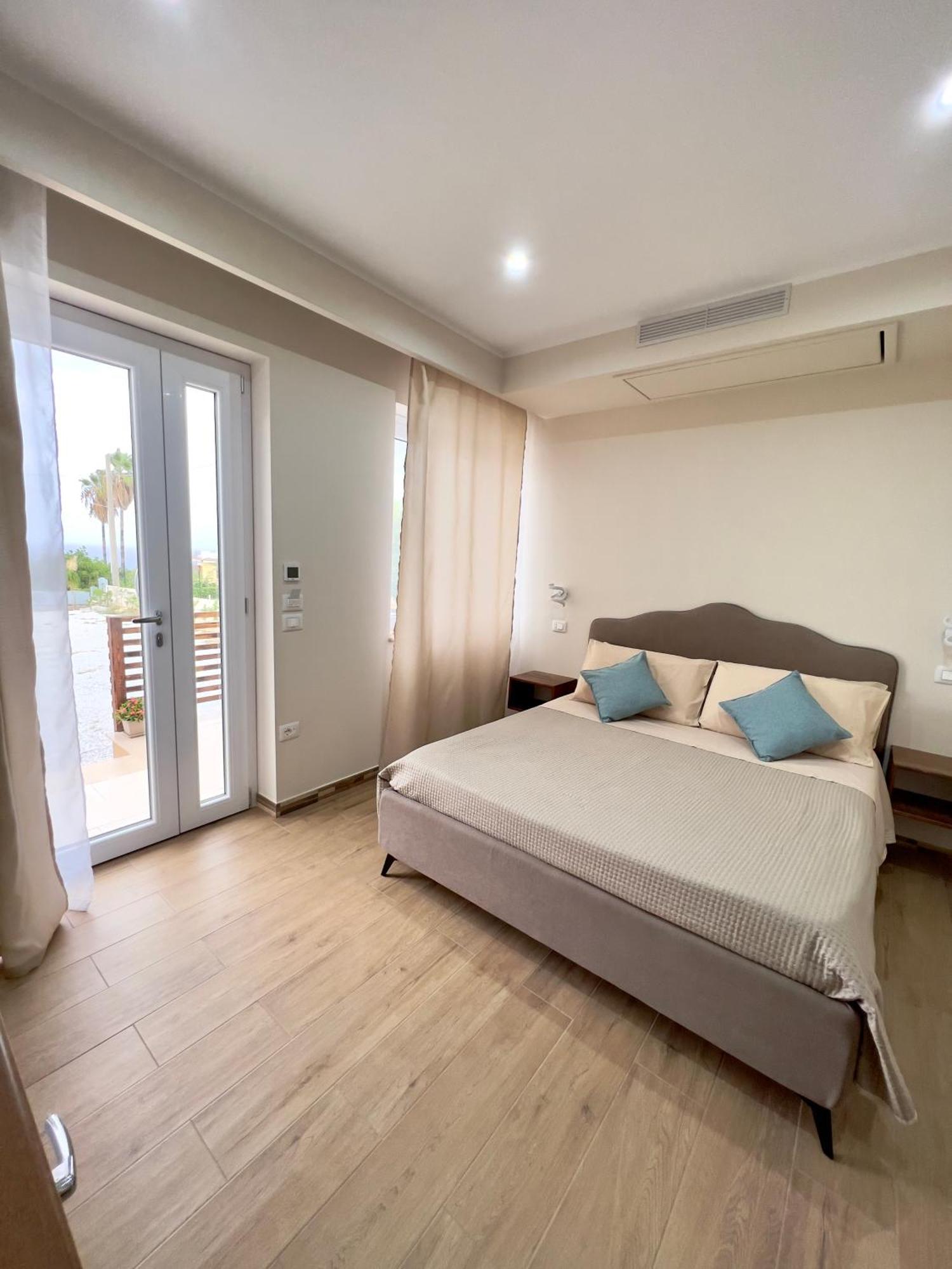 سانتا دومينيكا Le Gorgoni Tropea B&B المظهر الخارجي الصورة